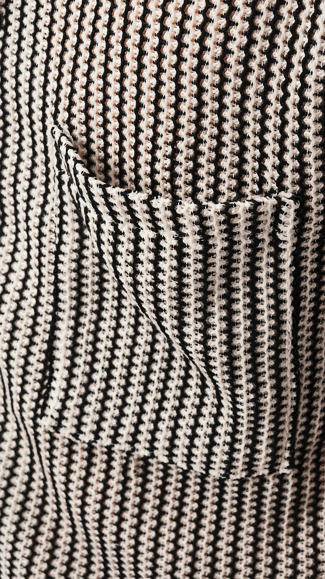 Camicia Uomo Stile Uncinetto Écru e Nero – Con Taschino Laterale