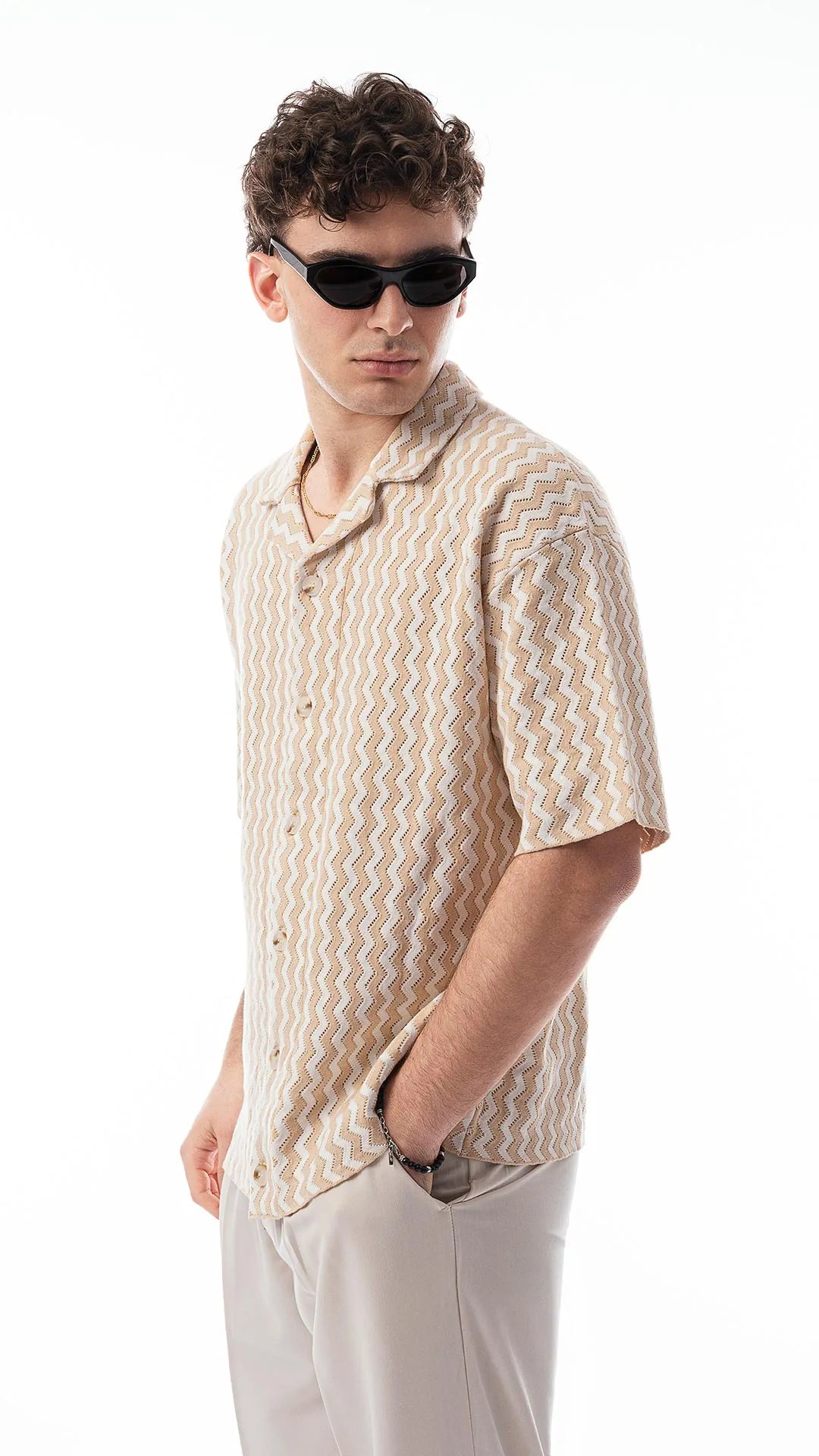 Camicia Uomo Over in Cotone 100% – Fantasia Wave Bianco/Sabbia